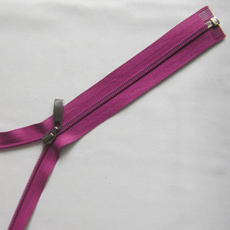 plastic coil zip -  ruby decorative puller - length from 30cm to 70cm