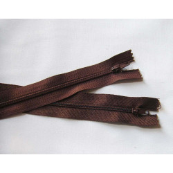 plastic zip size3- chestnut brown